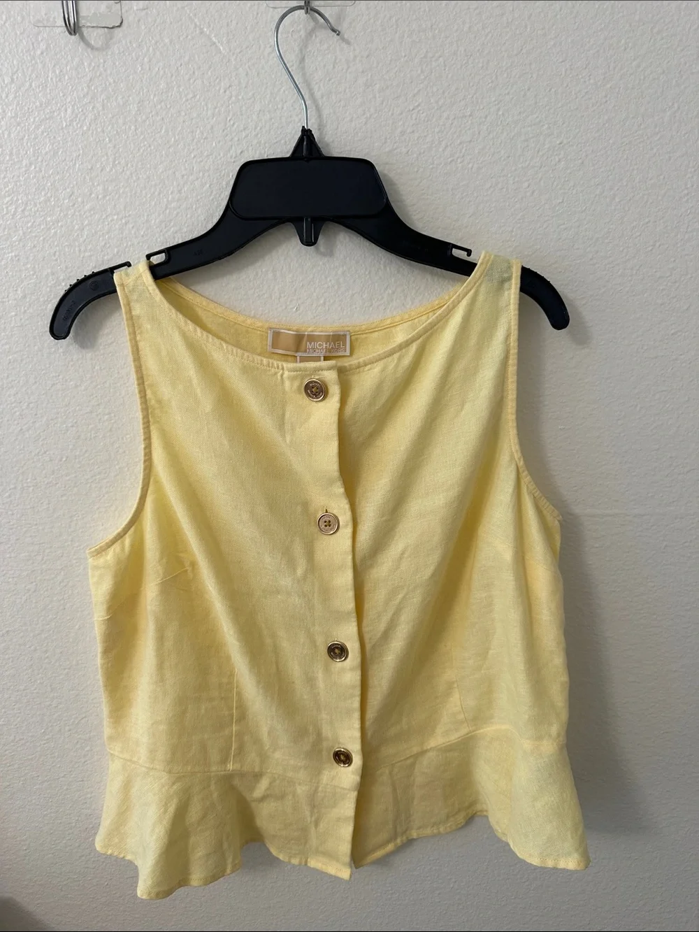 Michael Kors Collection Light Yellow Button-Front Peplum Tank